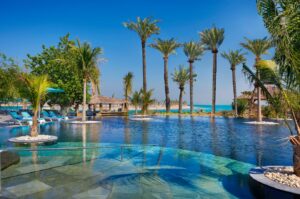 Anantara_World_Islands_Dubai_Pool_View